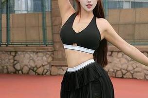 秀人网 – 定制你的修女幻想：杏桃般甜蜜的CherryBlessU