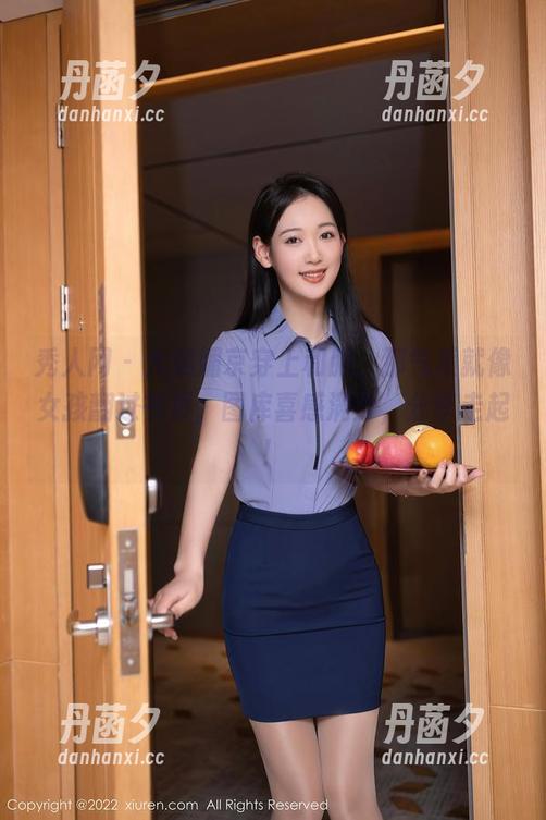 秀人网 - 大美媚京穿上和服，那气质就像女孩翻过书页，图库喜感满分，分享走起！