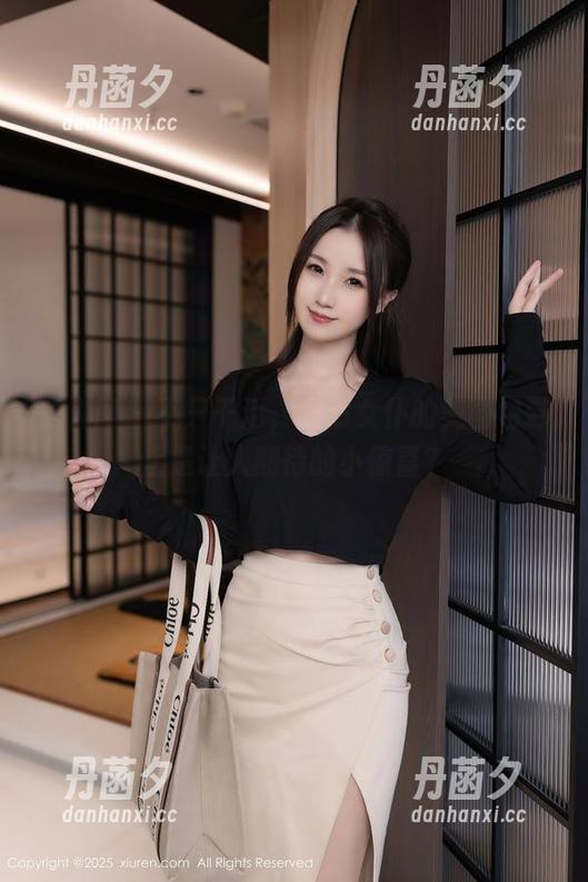 秀人网 - 不只干活，安然女仆的美图包岂止是让人期待的小惊喜？