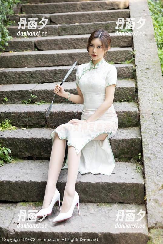 秀人网 - 我是图库大侠，专治不服！赵惟依coco女神写真满分