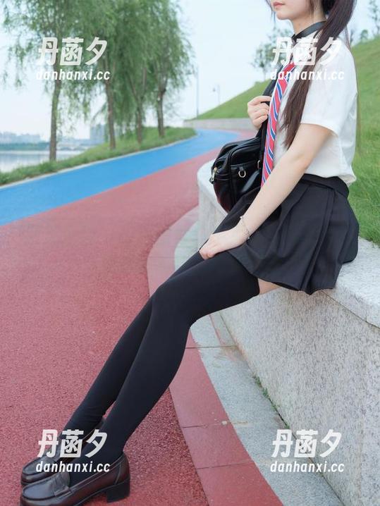 紧急企划 - 校服图册：小恩在线倾情奉献，免费的福利之路走起来！