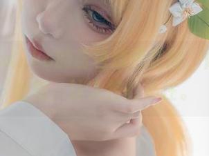 纸悦Etsu_ko的粉色精选套图，像糖果般甜蜜，让人控制不住。