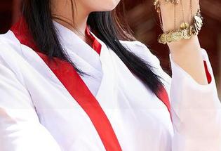 蜜桃社 – 你看上陆萱萱Cecilia套装的在线写真了么？聊聊这搭配的灵感与不经意