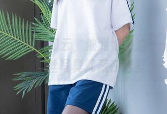 袜啵啵 – 轻盈如云，浓烈如奶油——她的薄黑丝写真就藏在这里