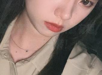 加藤惠的写真集很美，资源有趣，闪月半实力反转！