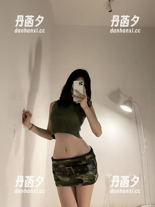 微密圈 - 看了陈妮妮UNI的丝袜写真，下载也是种不可抗拒！