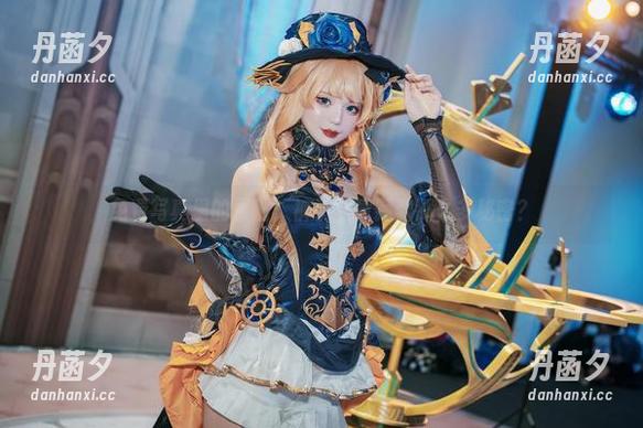 免费写真里的雪猫：裤子里竟藏着那么多秘密？