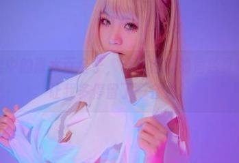 他人眼中的青水百合子，科技魅魔的角色真难说，让我多停留了一会儿。