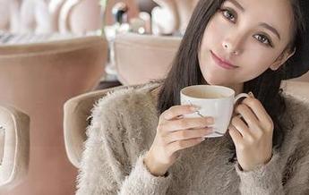 青豆客 – Milk楚楚用美图撑起的在线厨娘日常，我能不羡慕吗？